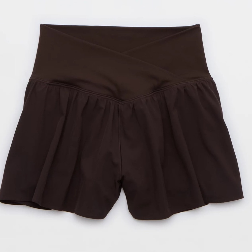 Aerie Crossover Shorts in Deep Earth Brown